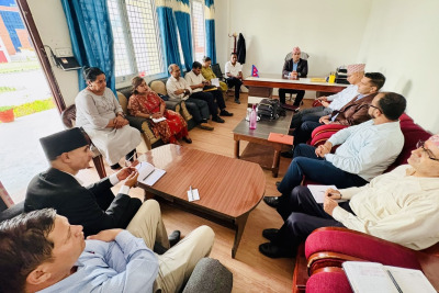 Meetings on the Restructuring Study of Graduate Schools at Mid-West University Concluded